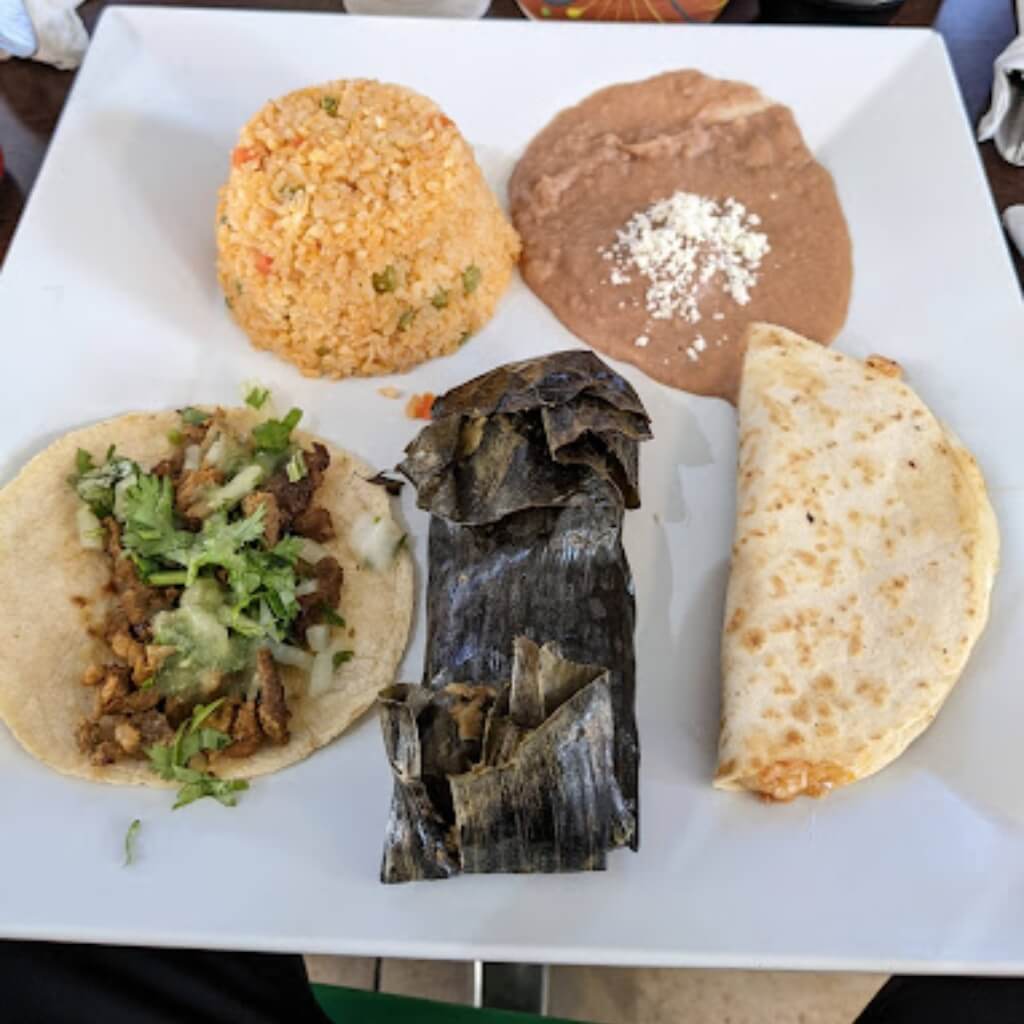 Taqueria Los Nopales 3