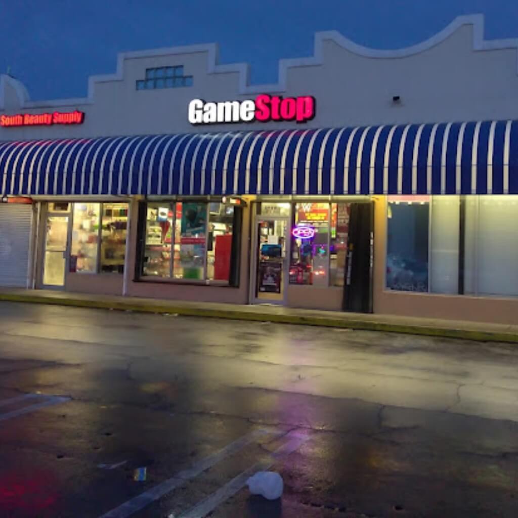 GameStop - 8th Street Shopping Center