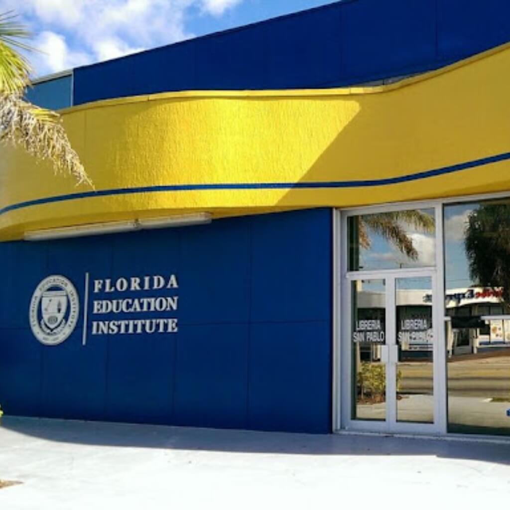 Entrada a Florida Education Institute