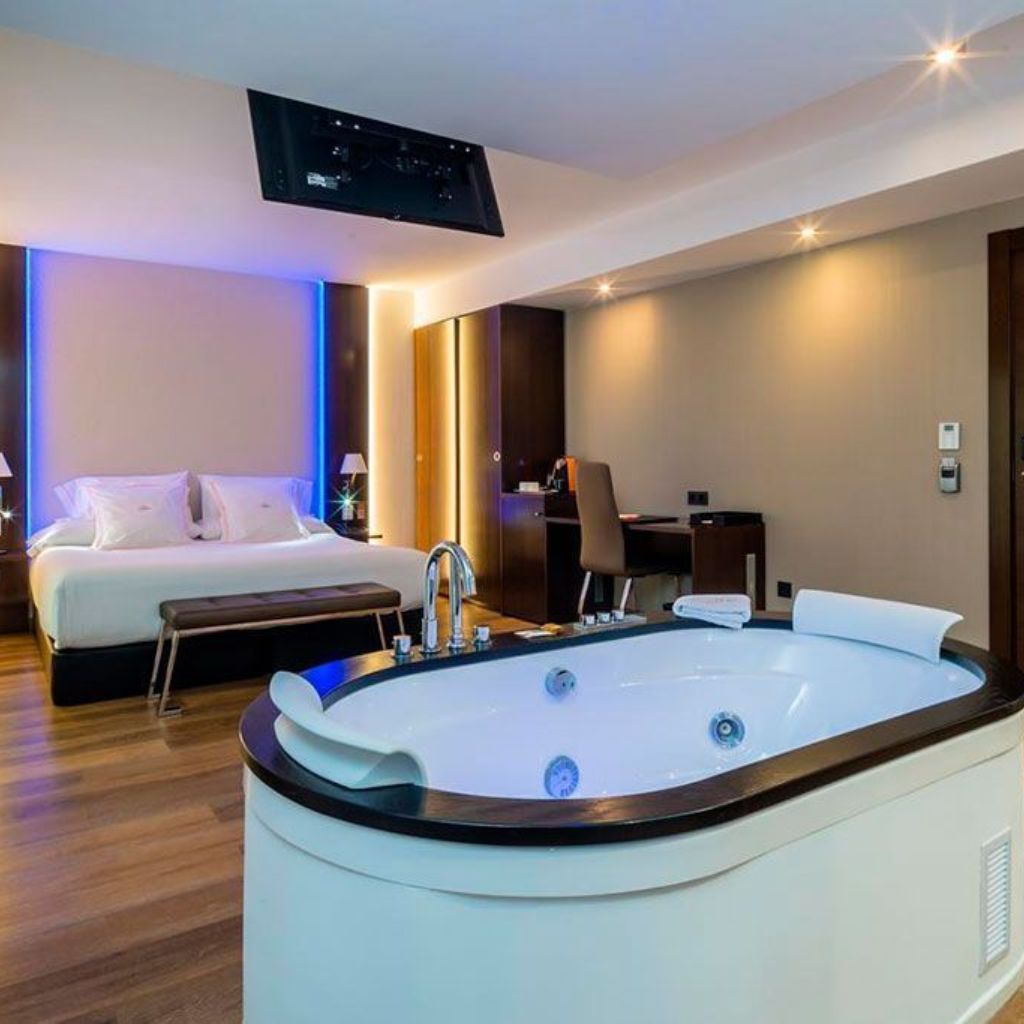 Royal Palm South Beach Miami Jacuzzi
