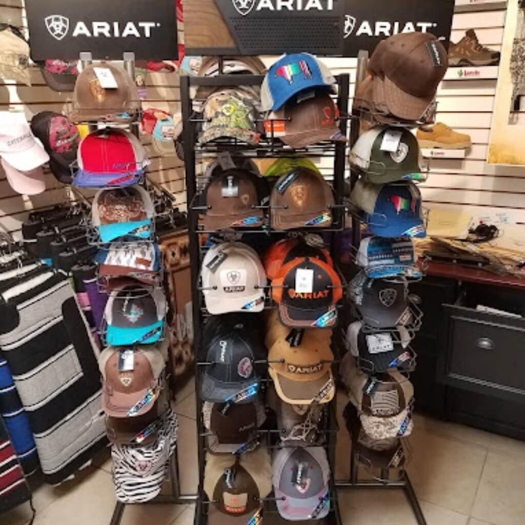 Gorras en Laredo Western Wear Inc