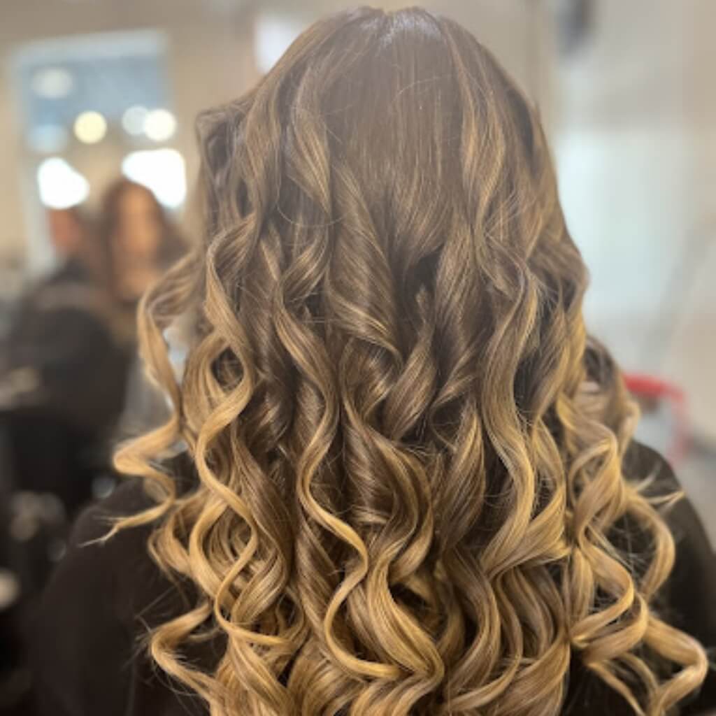 Rulos en Paul Mitchell the School