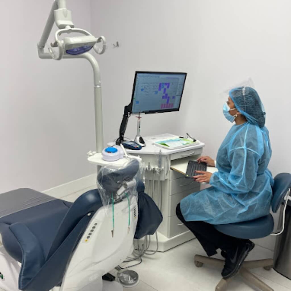 Equipos de Miami Bay Oral Health
