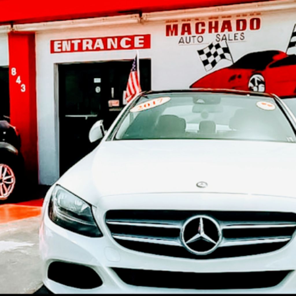 Machado Auto Sales - Entrada