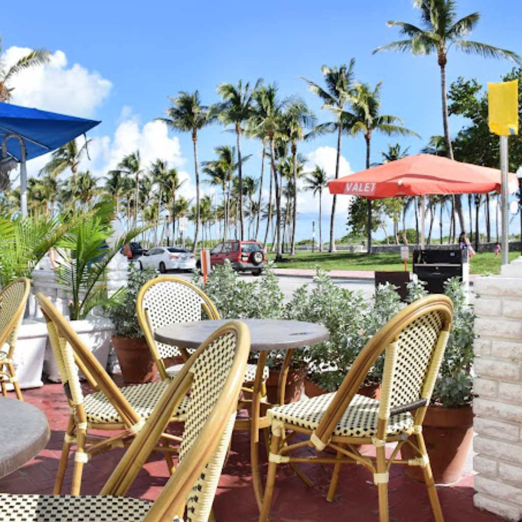 Yamini Kitchens - Italian Kitchen Cabinets Miami