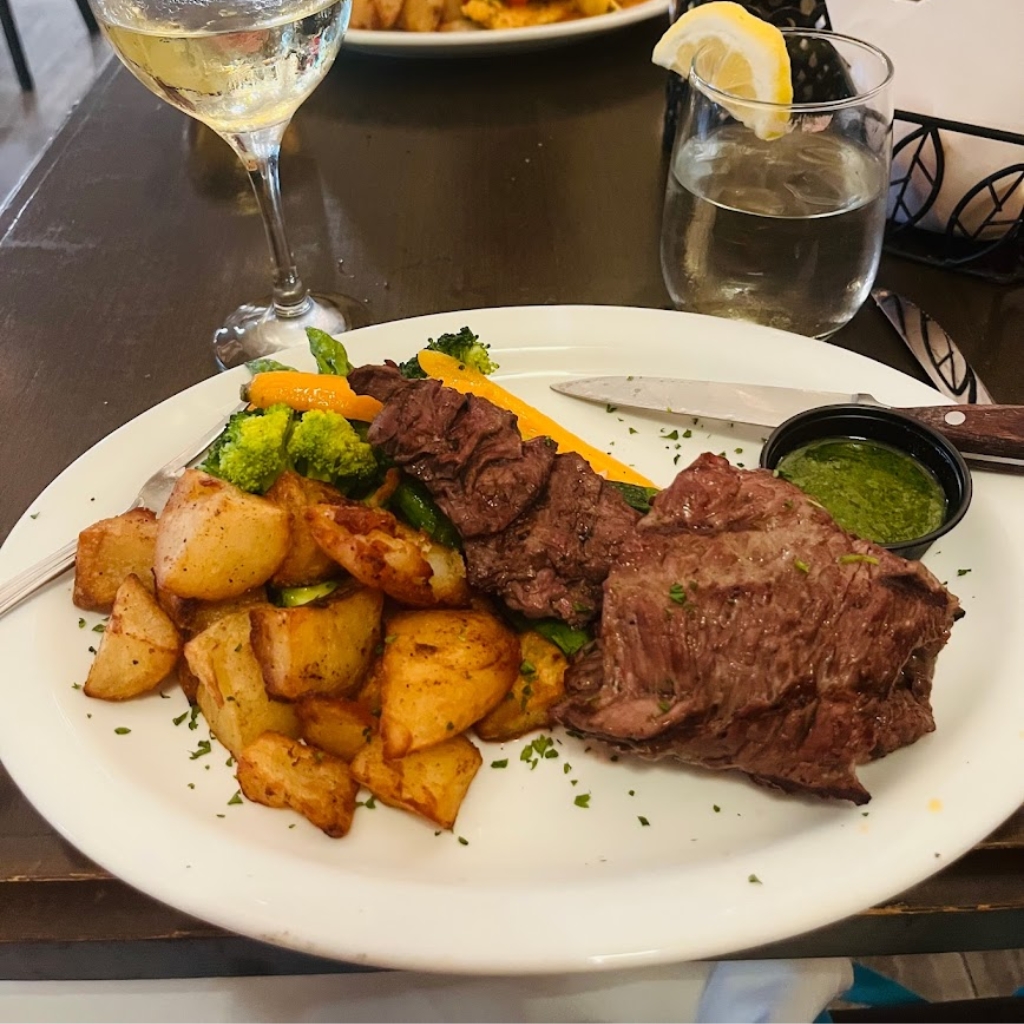 Platillo La Casa de Las Baleadas