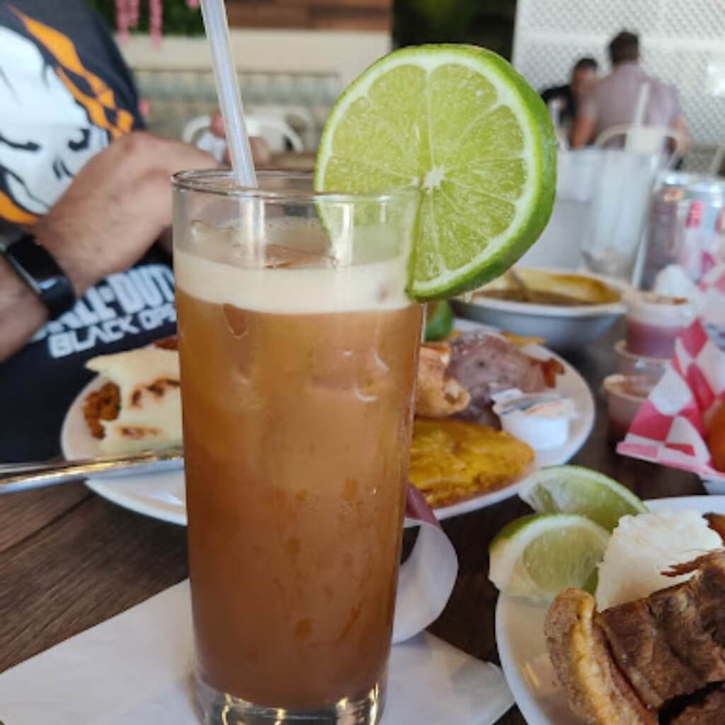 El Patio 305 Restaurant 3