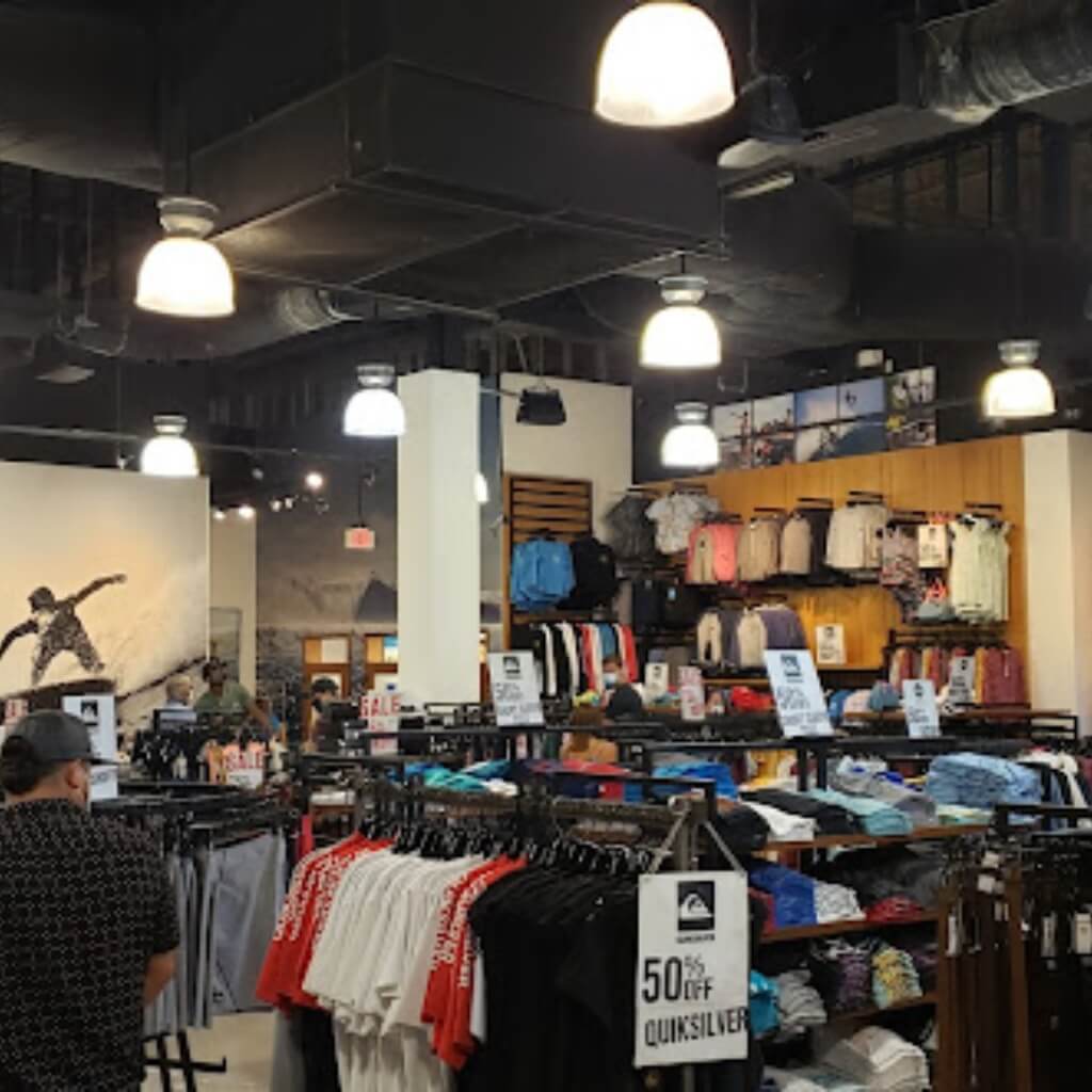 Interior - Tienda Quiksilver