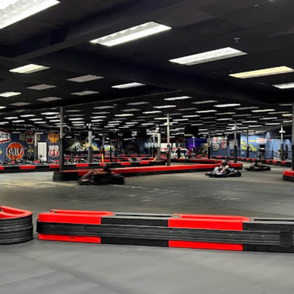 Adrenalina de Karting - Dezerland Action Park Miami