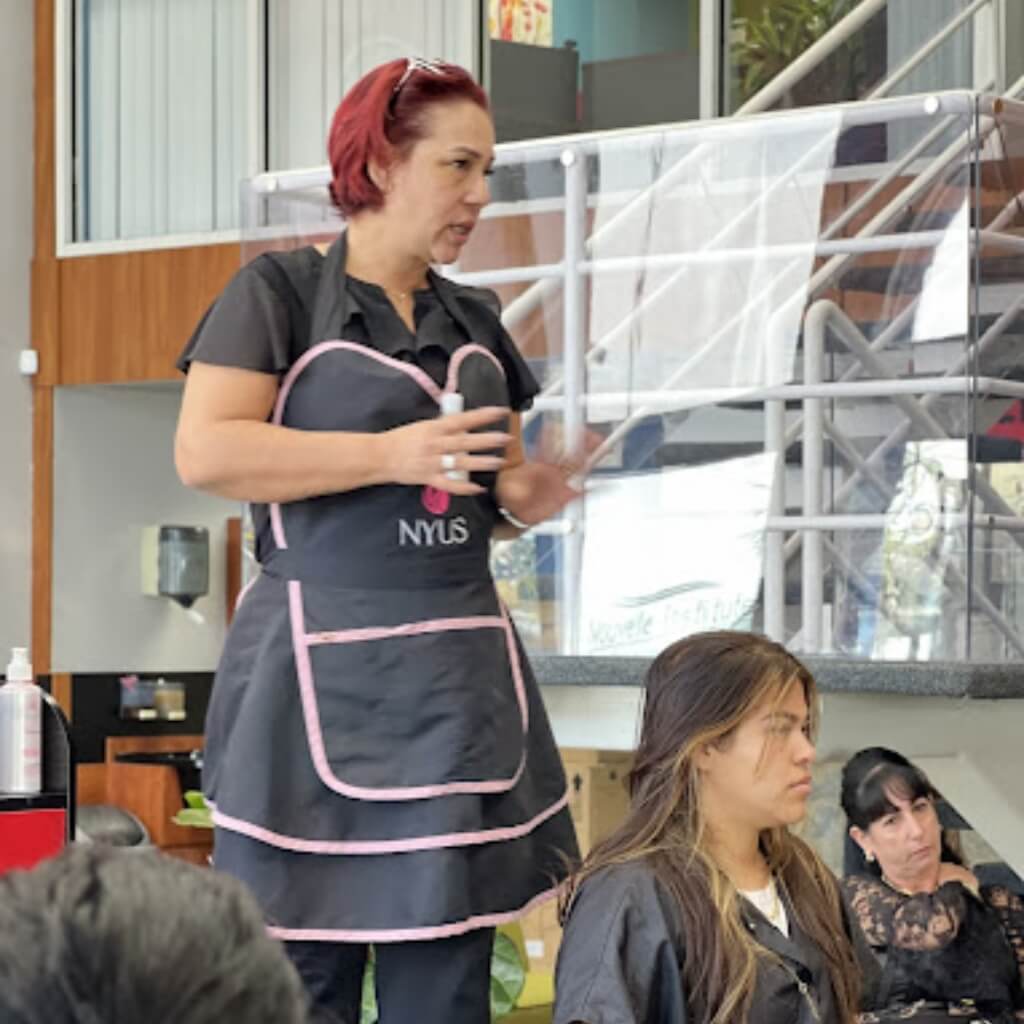 Instructora calificada en Nouvelle Institute