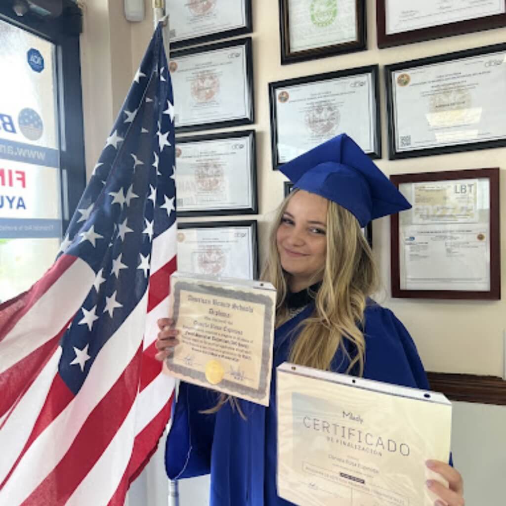 Graduada en American Beauty Schools