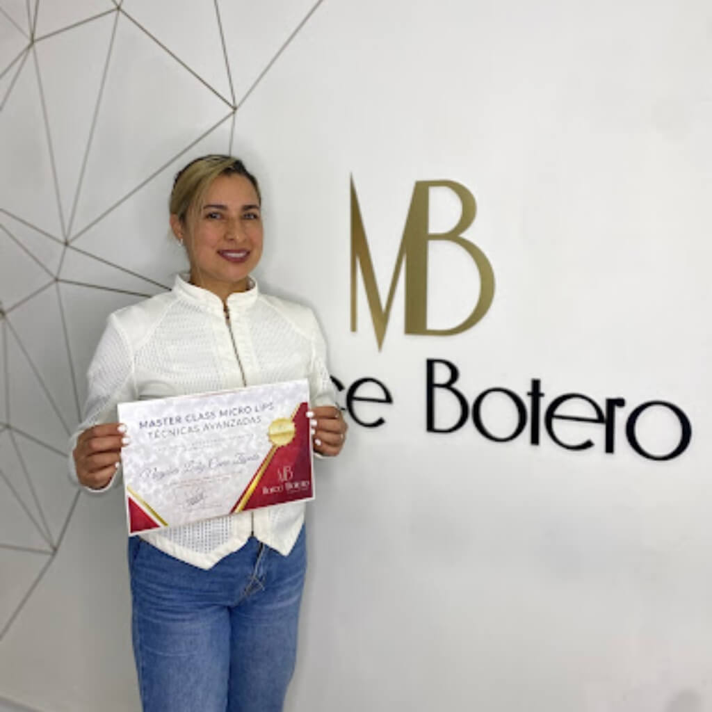 Marce Botero - Graduada