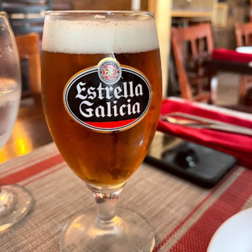 Cervezas en El Gallego Spanish Food