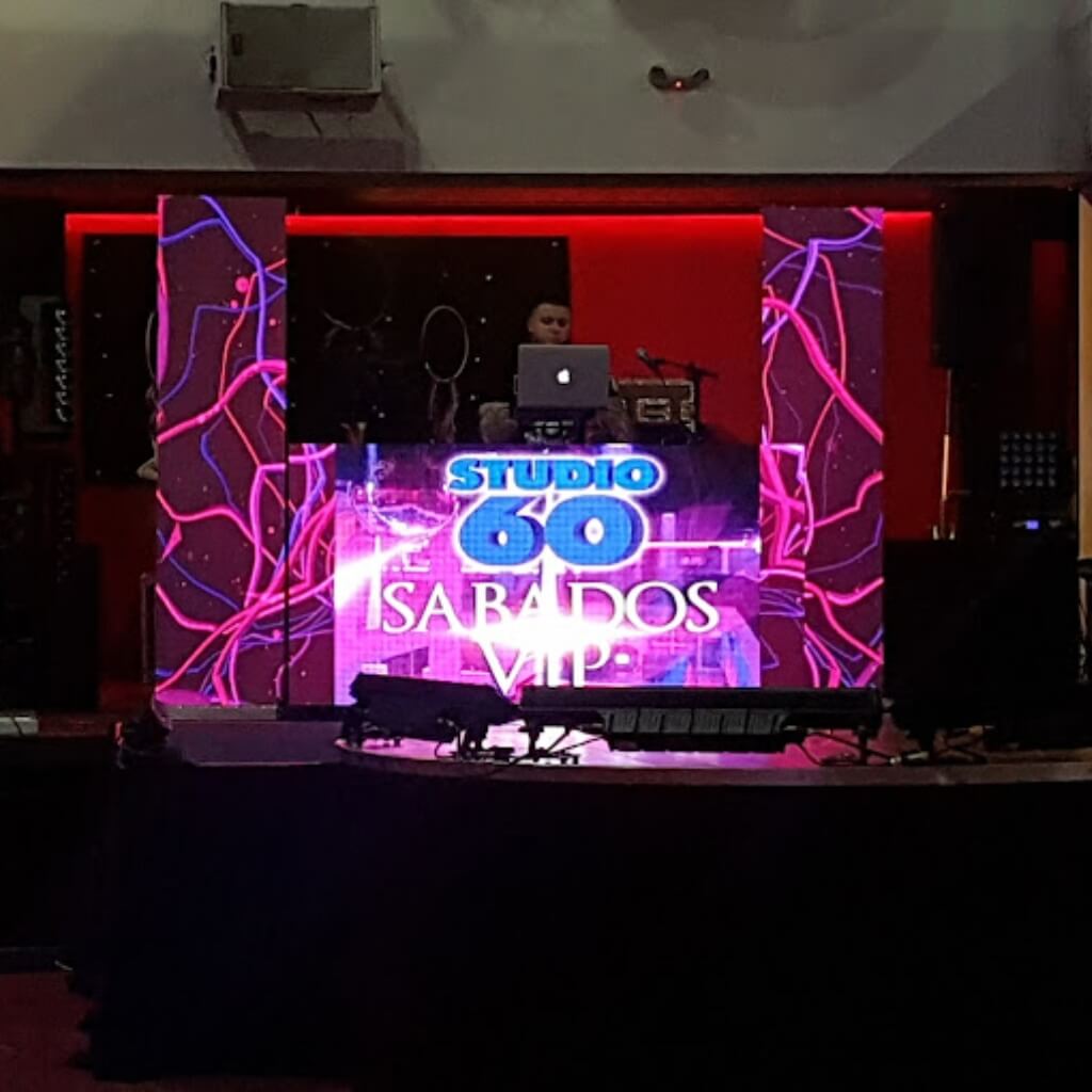 Display en Studio 60 Nightclub