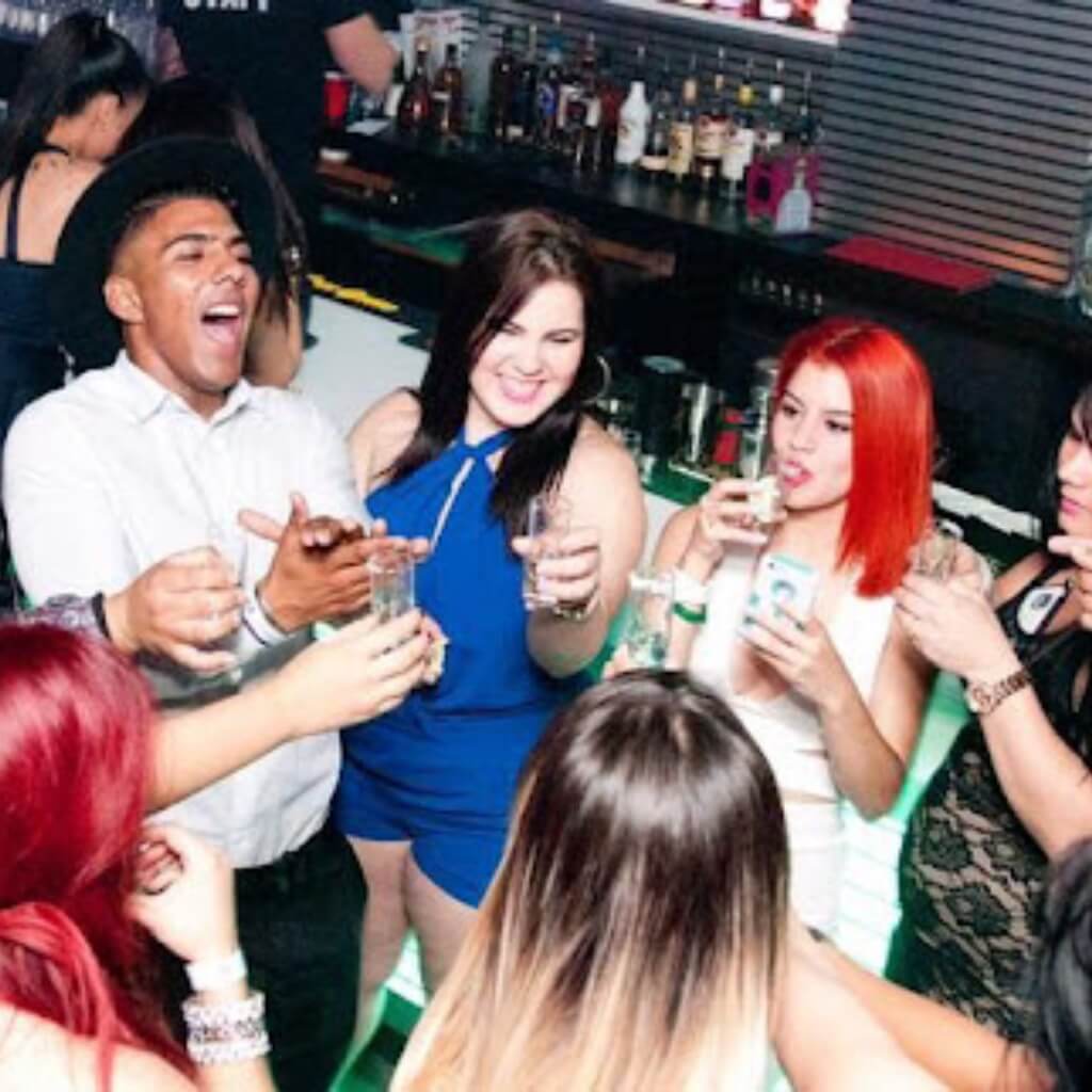 Usuarios de Discoteca Twelve Miami