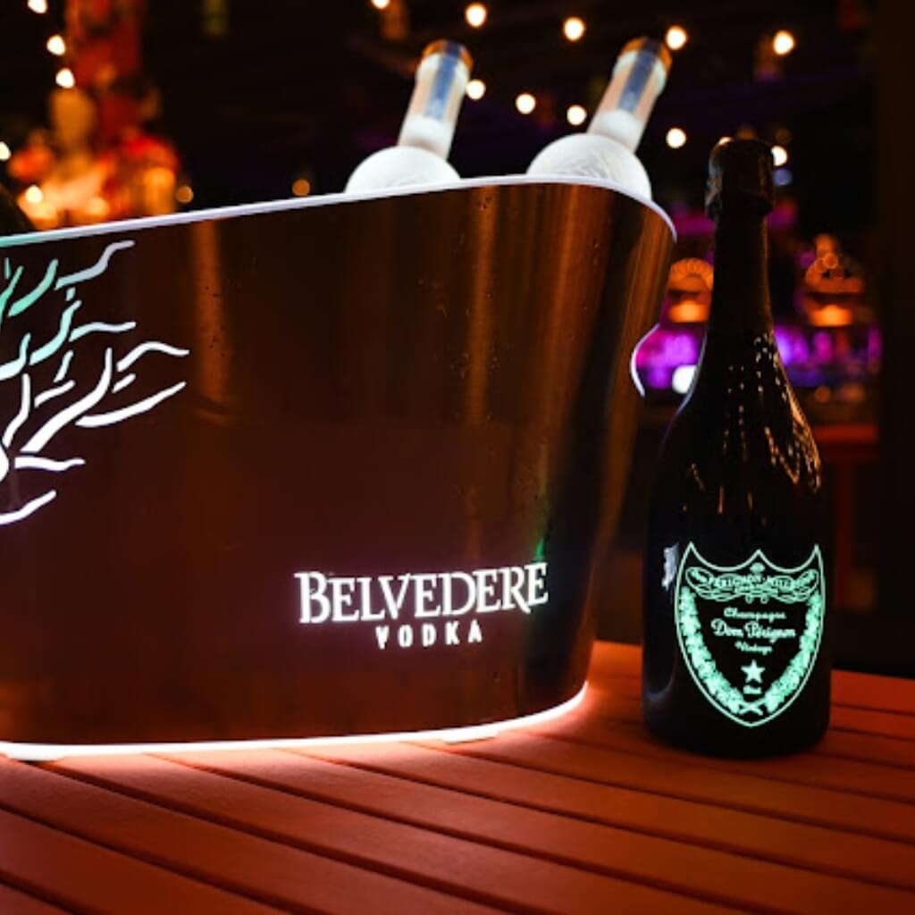 Bebidas en Discoteca La Victoria