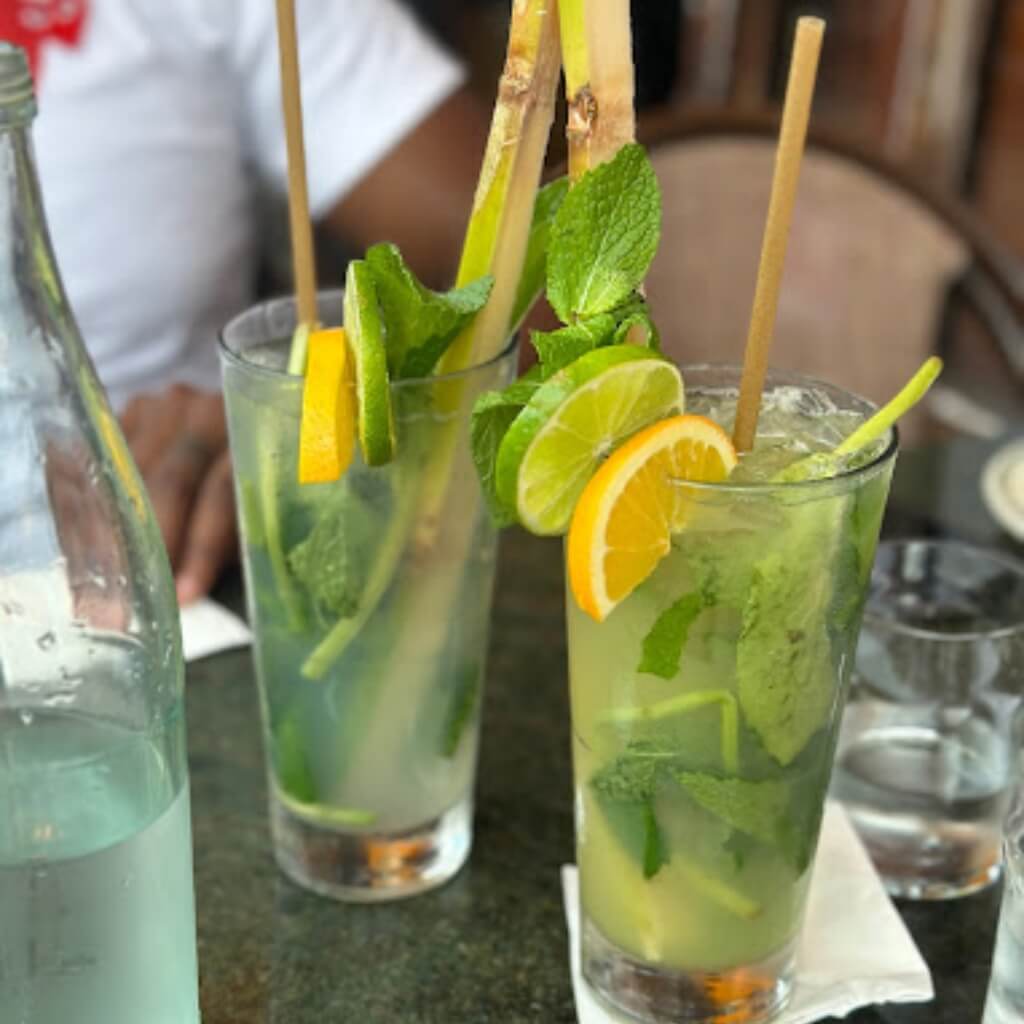 Margaritas en La Ventana restaurant