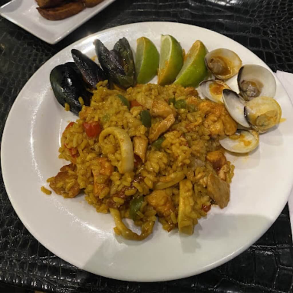 Platillo español en Restaurante Sancho 