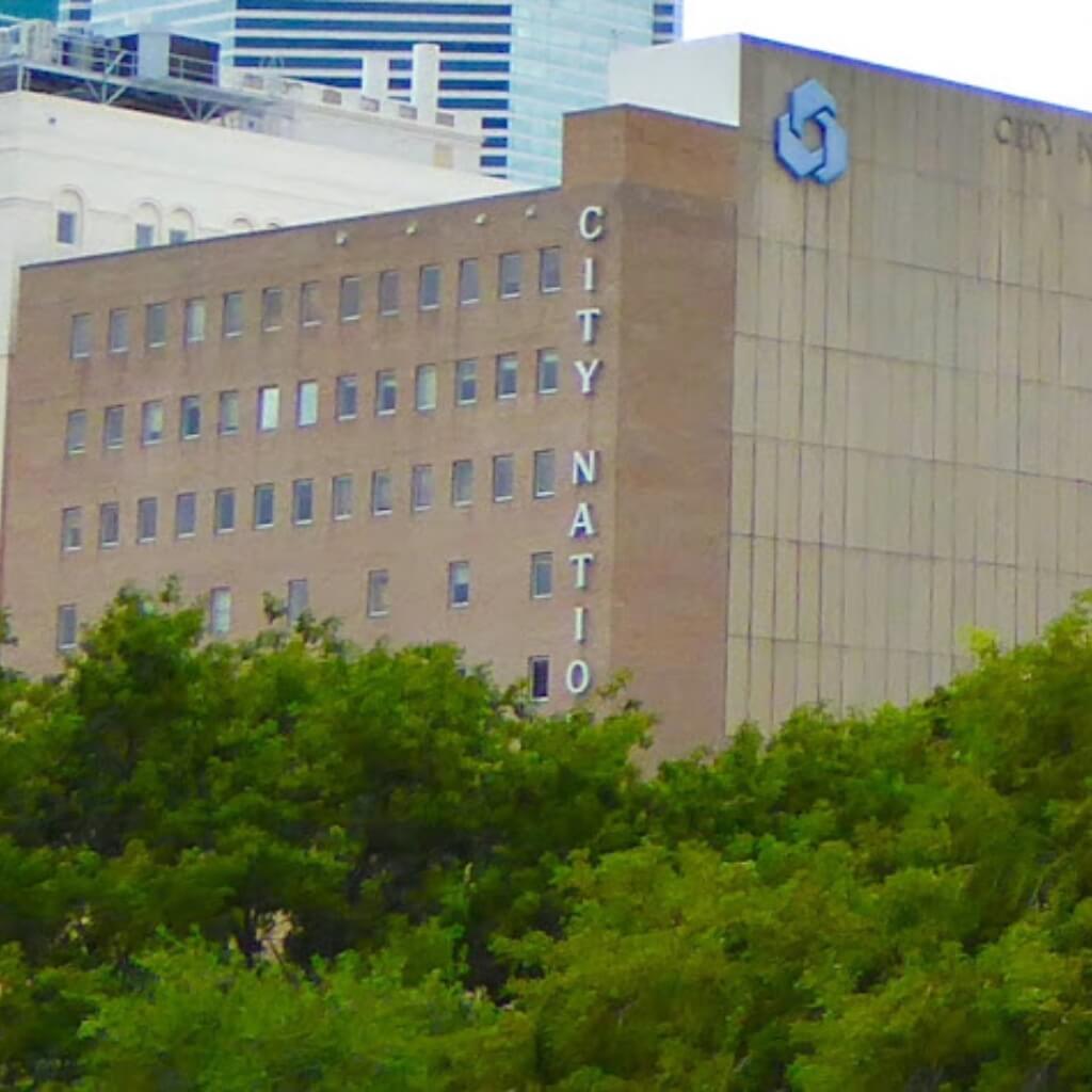 Fotografía del edificio del City National Bank of Florida