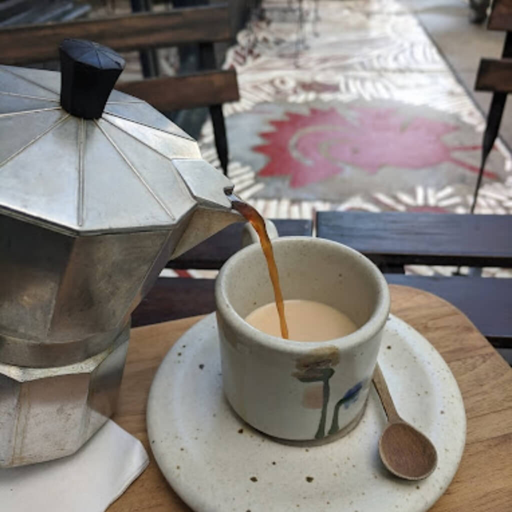 Preparación tradicional en Puroast Coffee