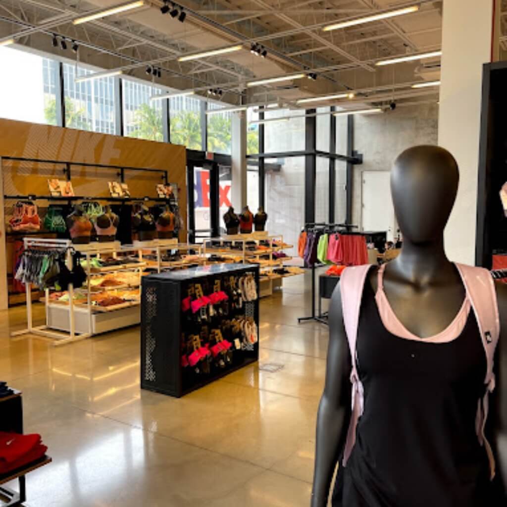 Exhibición de la tienda Nike