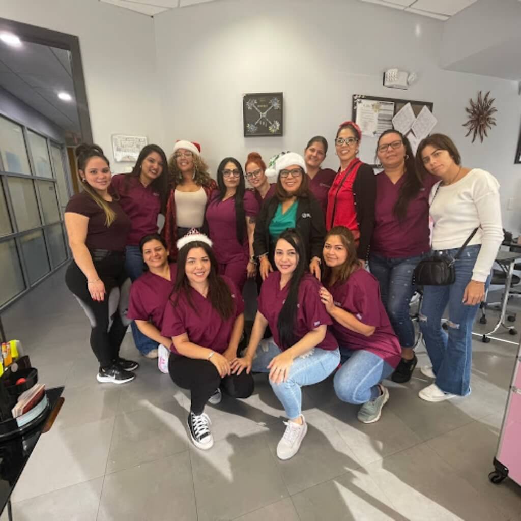 Estilistas en Beauty Academy of South Florida