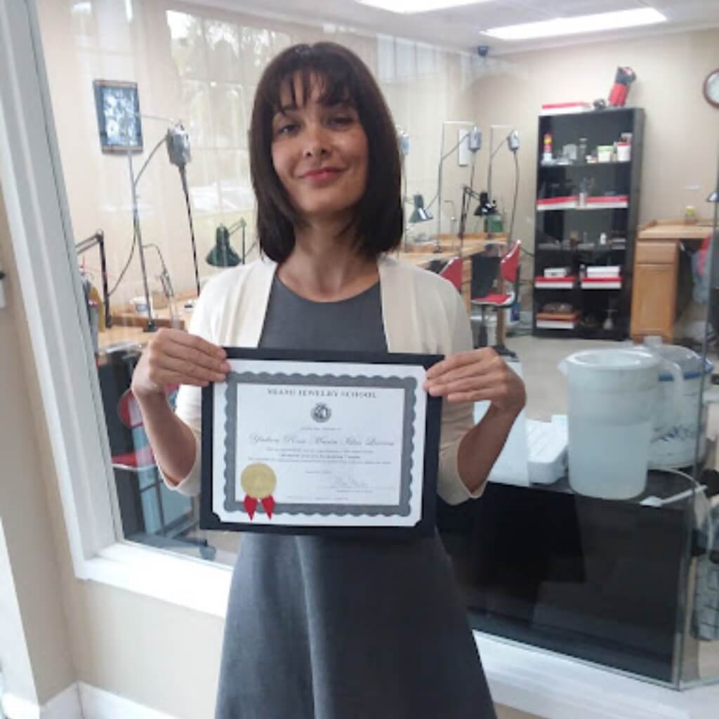 Curso de bisutería en Miami Jewelry School