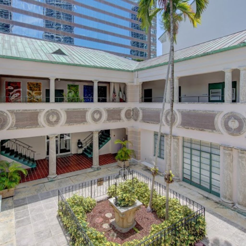 The Cushman School - Deportes