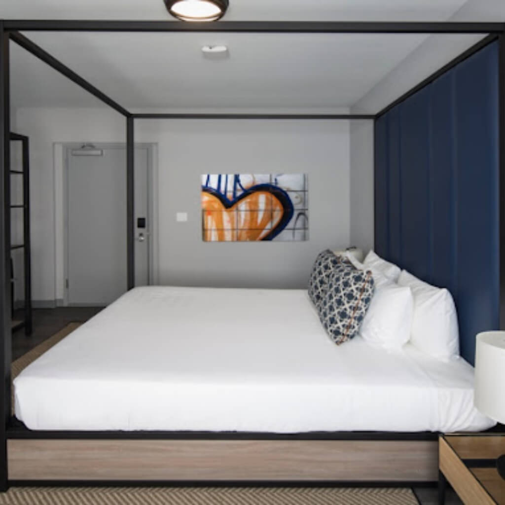 Albergue Generator Miami