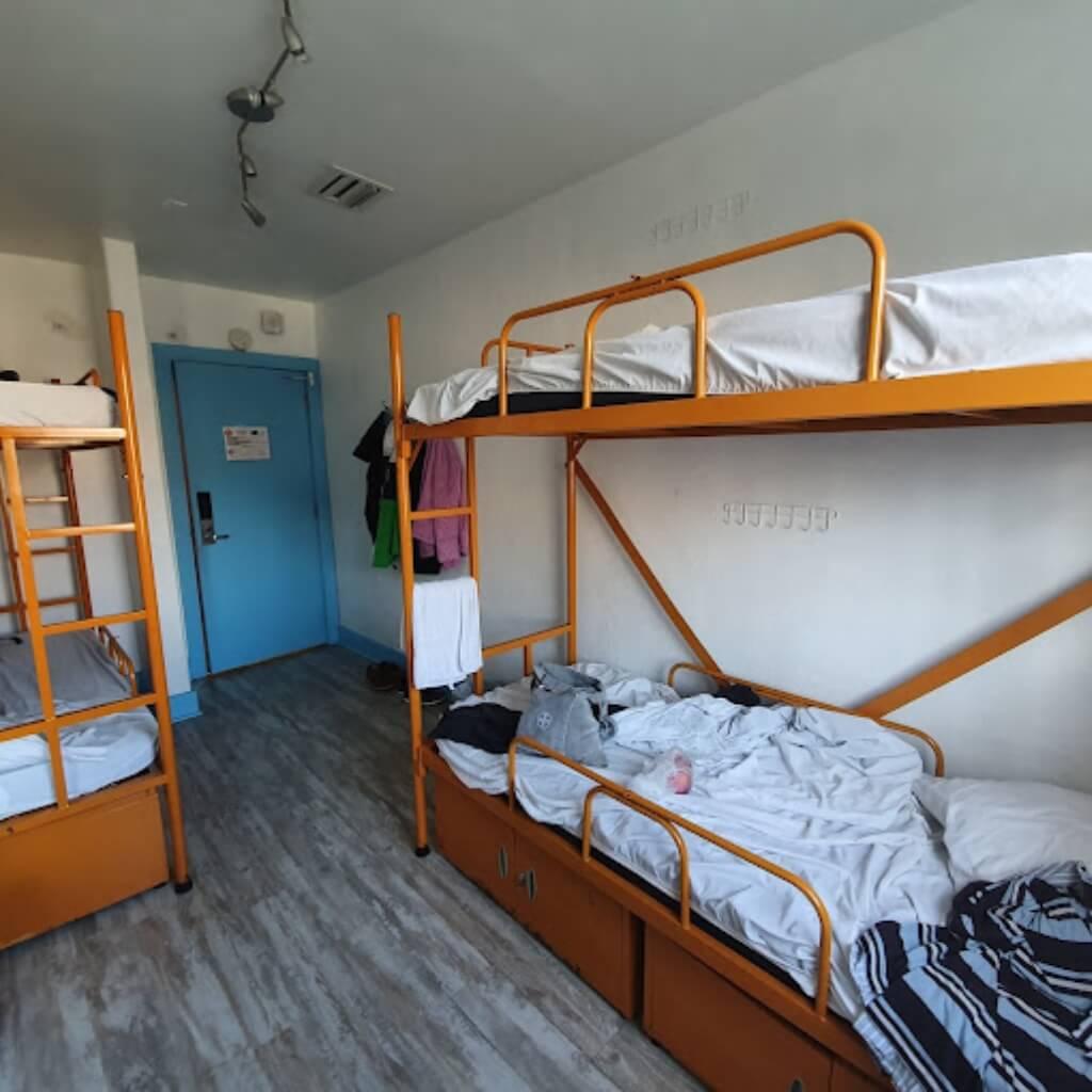 Albergue SoBe Hostel & Bar