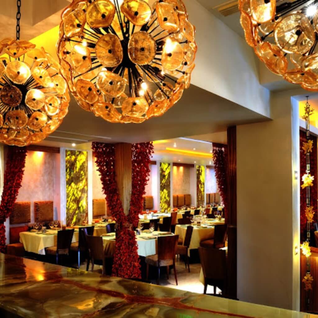 Ambiente Barton G. The Restaurant Miami Beach