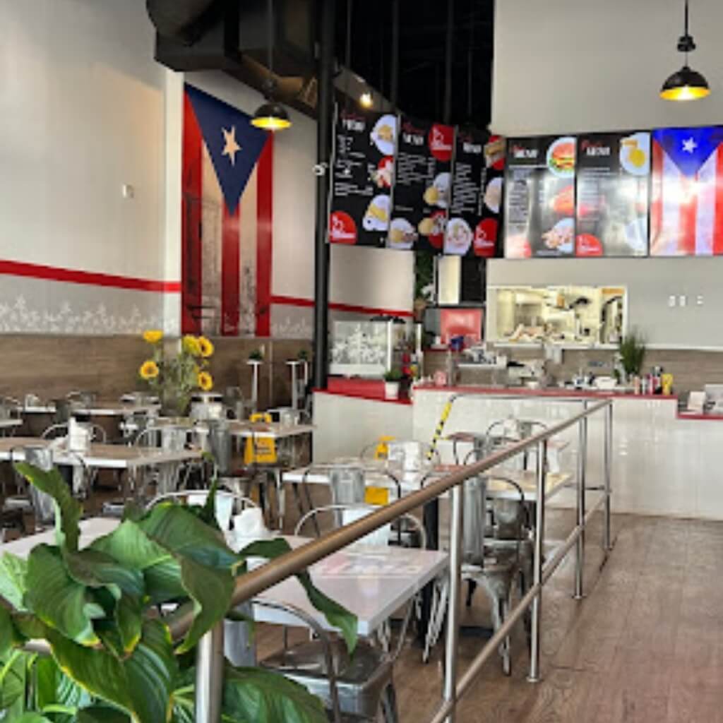 Ambiente Puerto Riquísimo