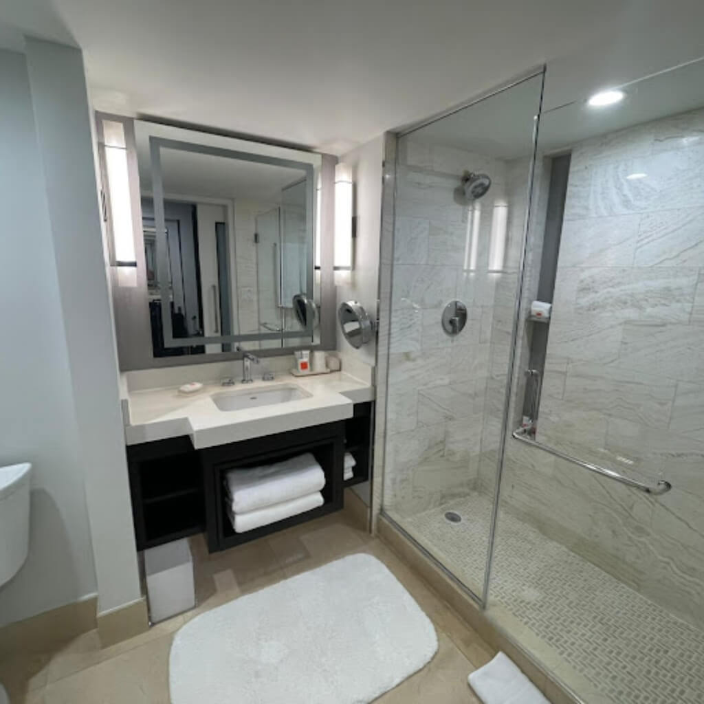 Baño Loews Miami Beach Hotel