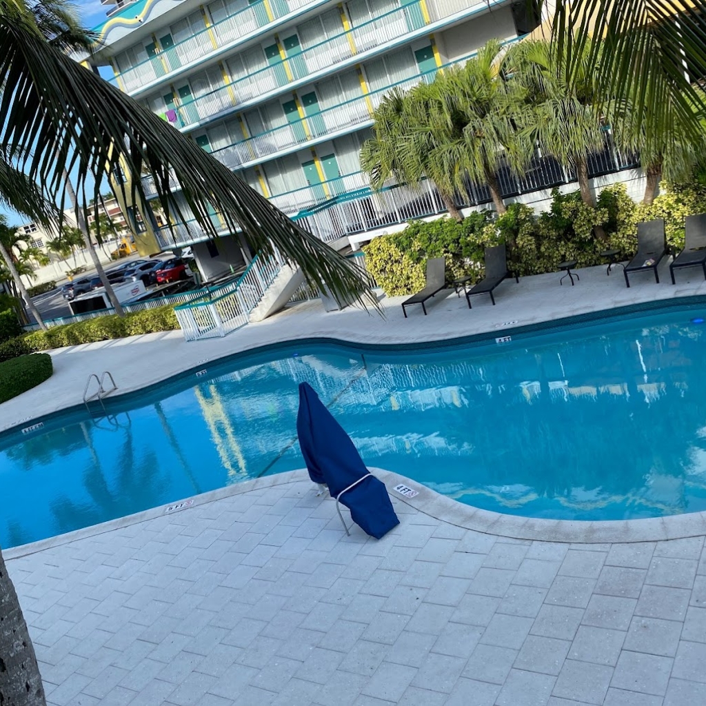 Best Western On The Bay Inn & Marina
