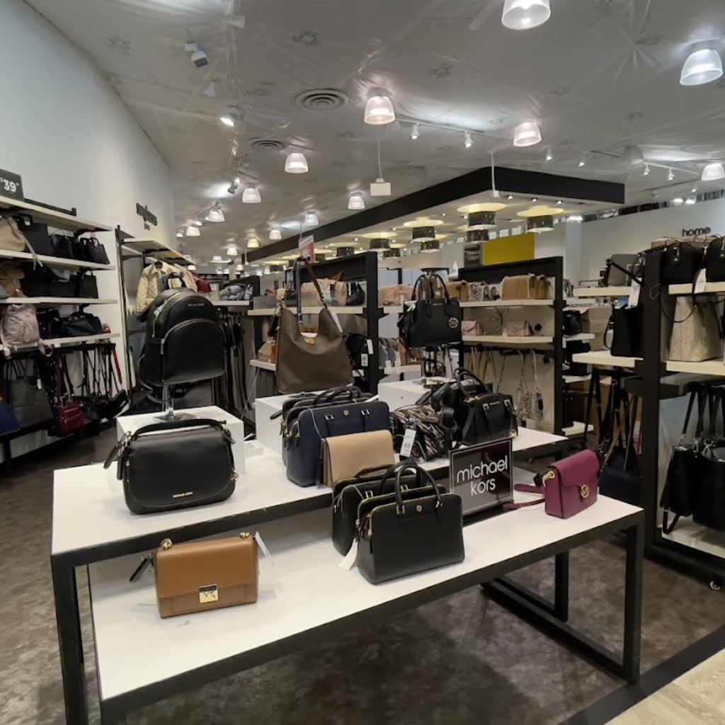 Bloomingdale’s Dolphin Mall