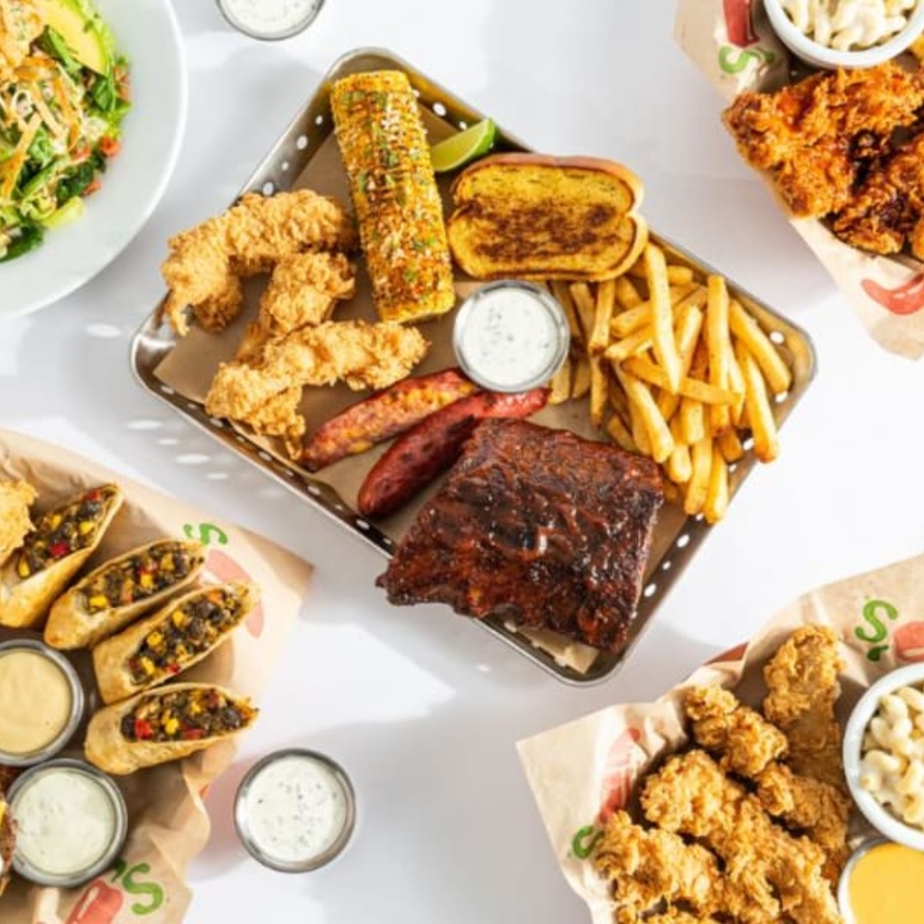 Carne, papas y pollo