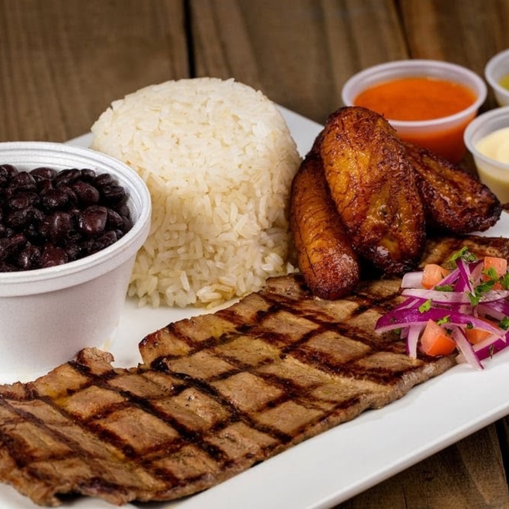Carne, platano