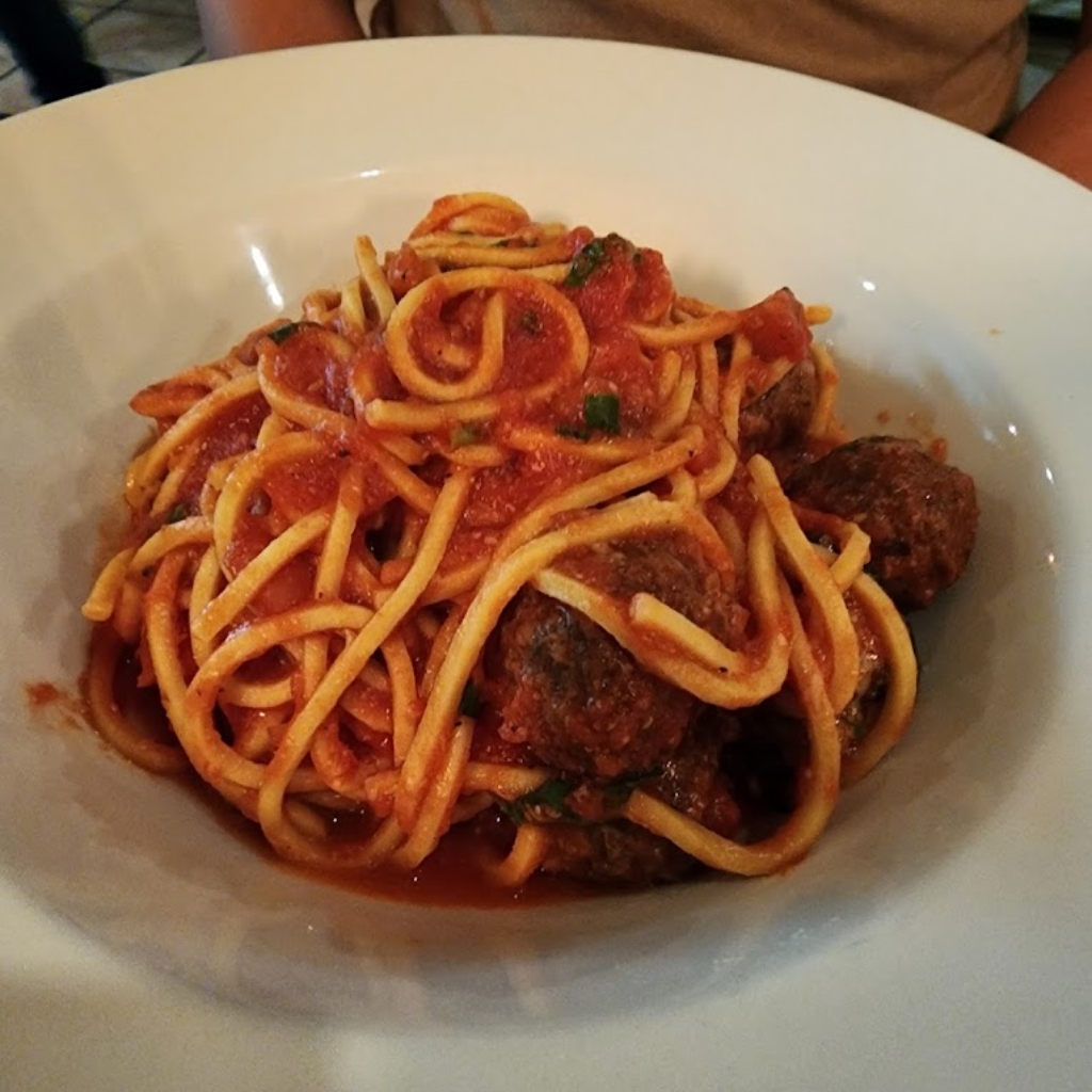 Platillo La Casa de Las Baleadas