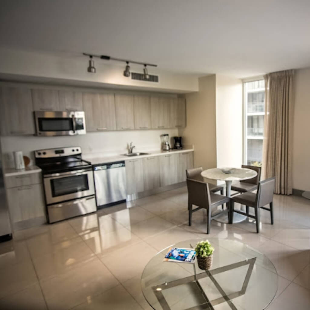 Cocina Roami at Habitat Brickell