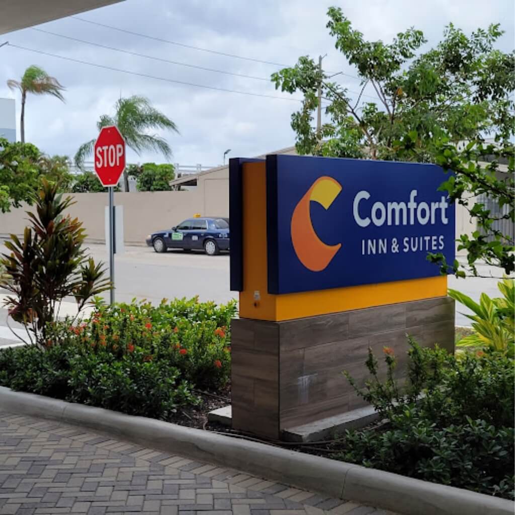 Comfort Inn & Suites Miami International Airport