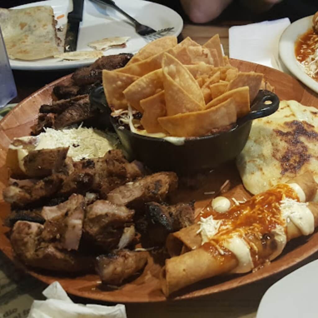 Comida Paseo Catracho