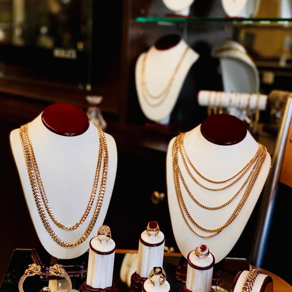 Corona Jewelry & Pawn
