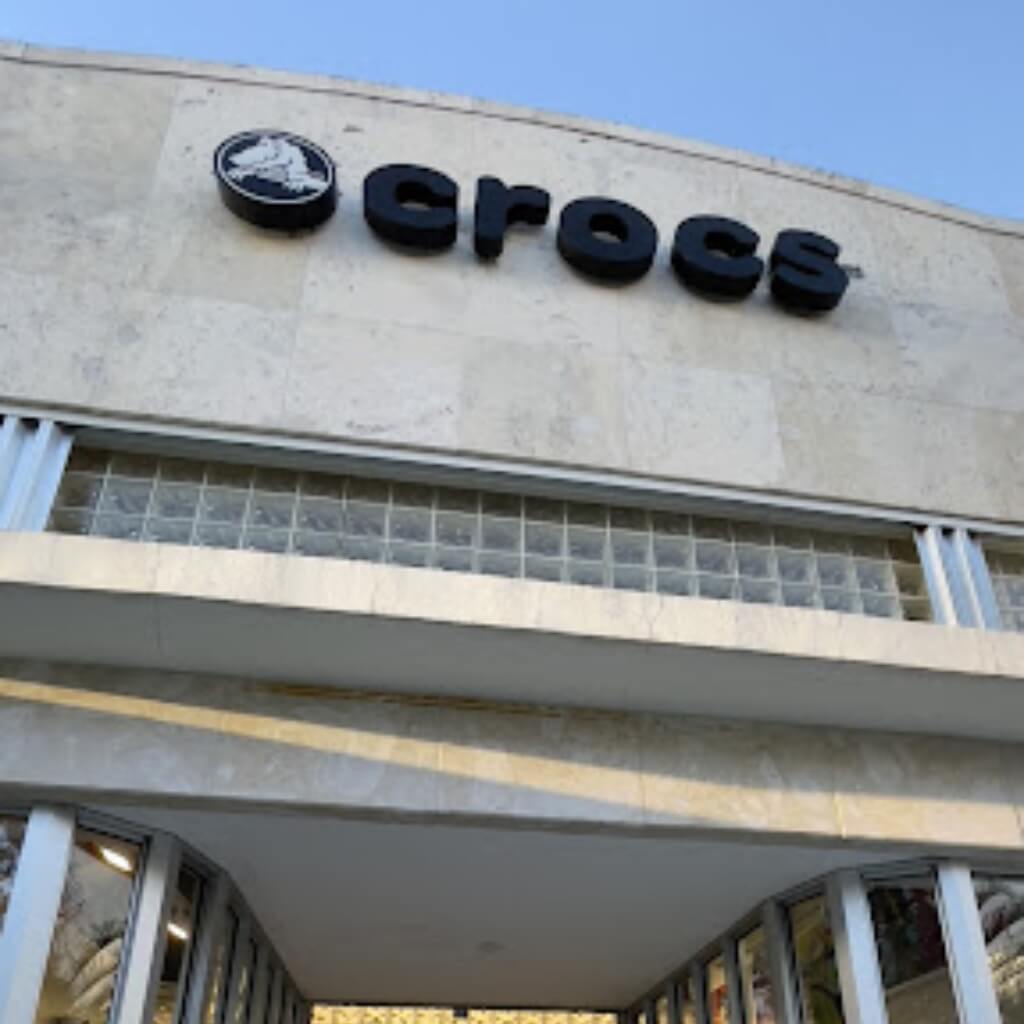 Crocs at Lincoln Road