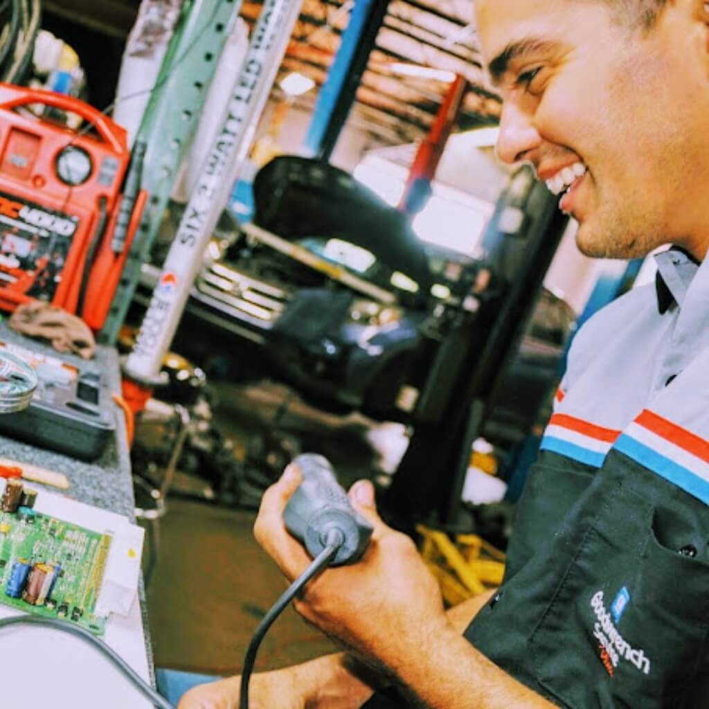 Curso Superior Automotive Training