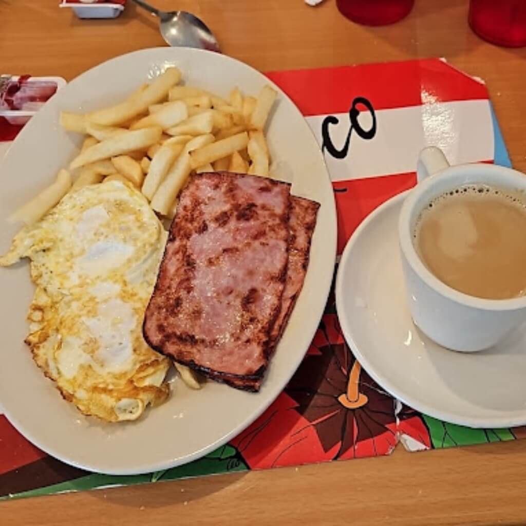 Desayuno El Bajareque