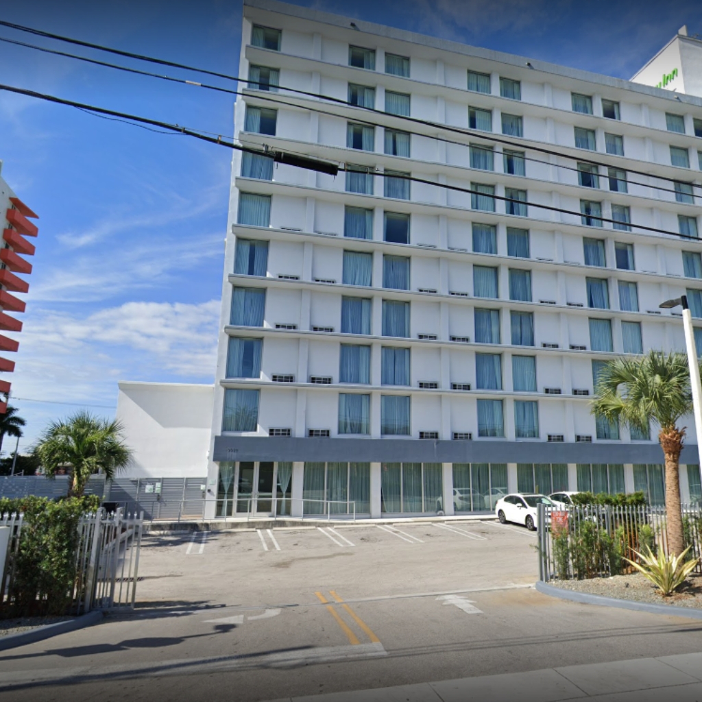 DoubleTree by Hilton Miami North I-95
