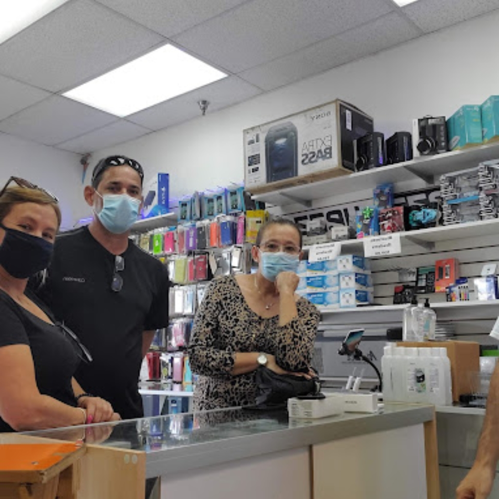 El Barrio Chino Aeropuerto Electrónicas