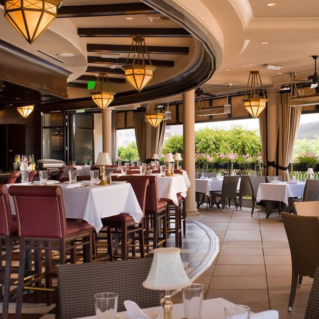 The Capital Grill - Interior