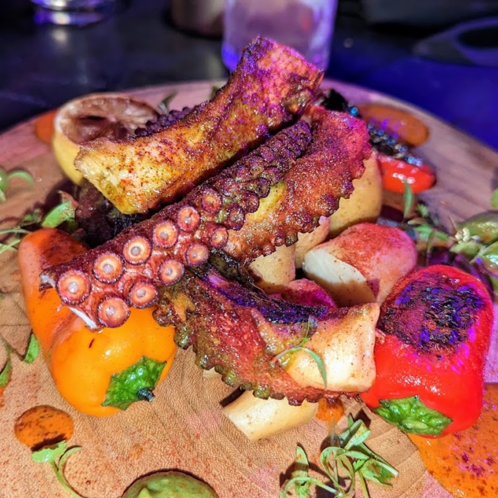 Platillo Old's Havana Cuban Bar & Cocina