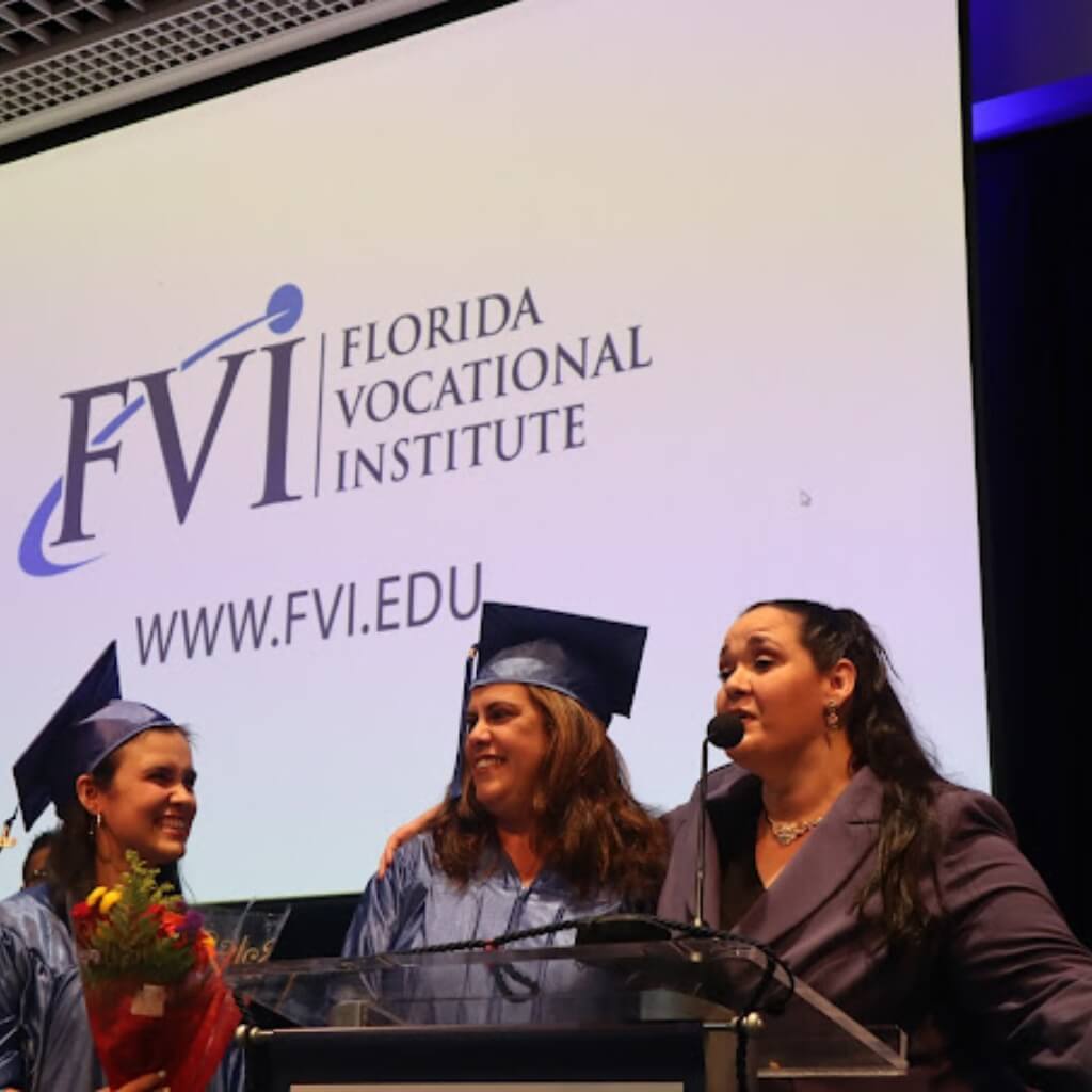 Estudiantes FVI School of Nursing and Technology